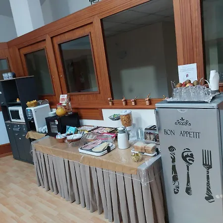 Cristal Bed & Breakfast *